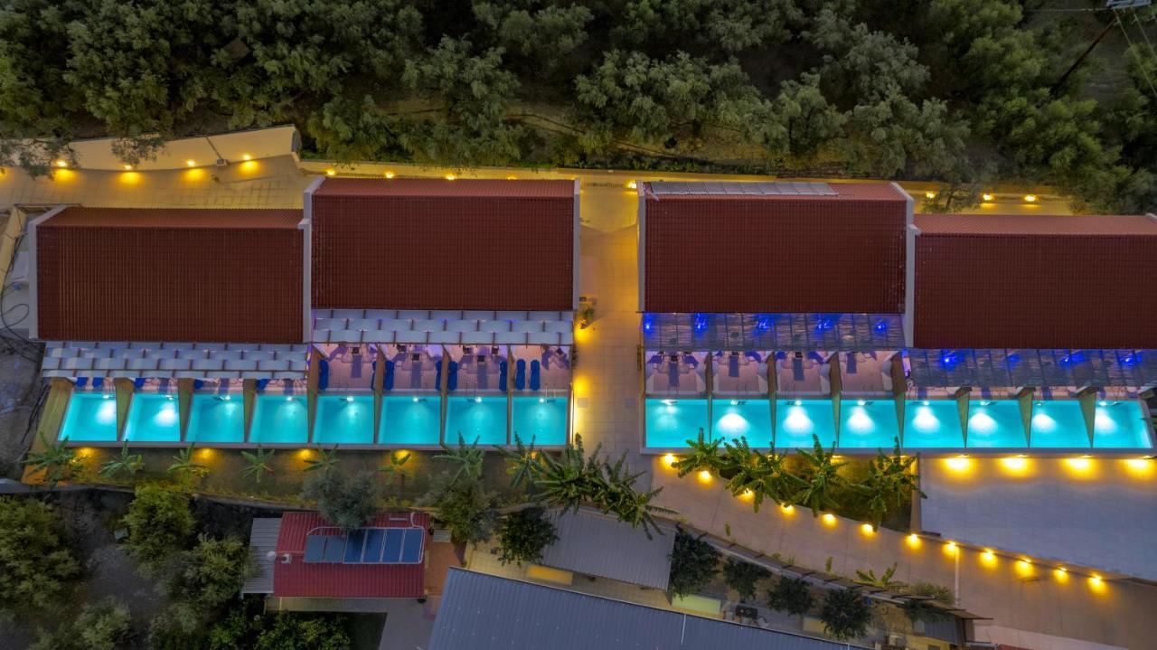 Kozanos Suites With Private Pool Amoudi Buitenkant foto