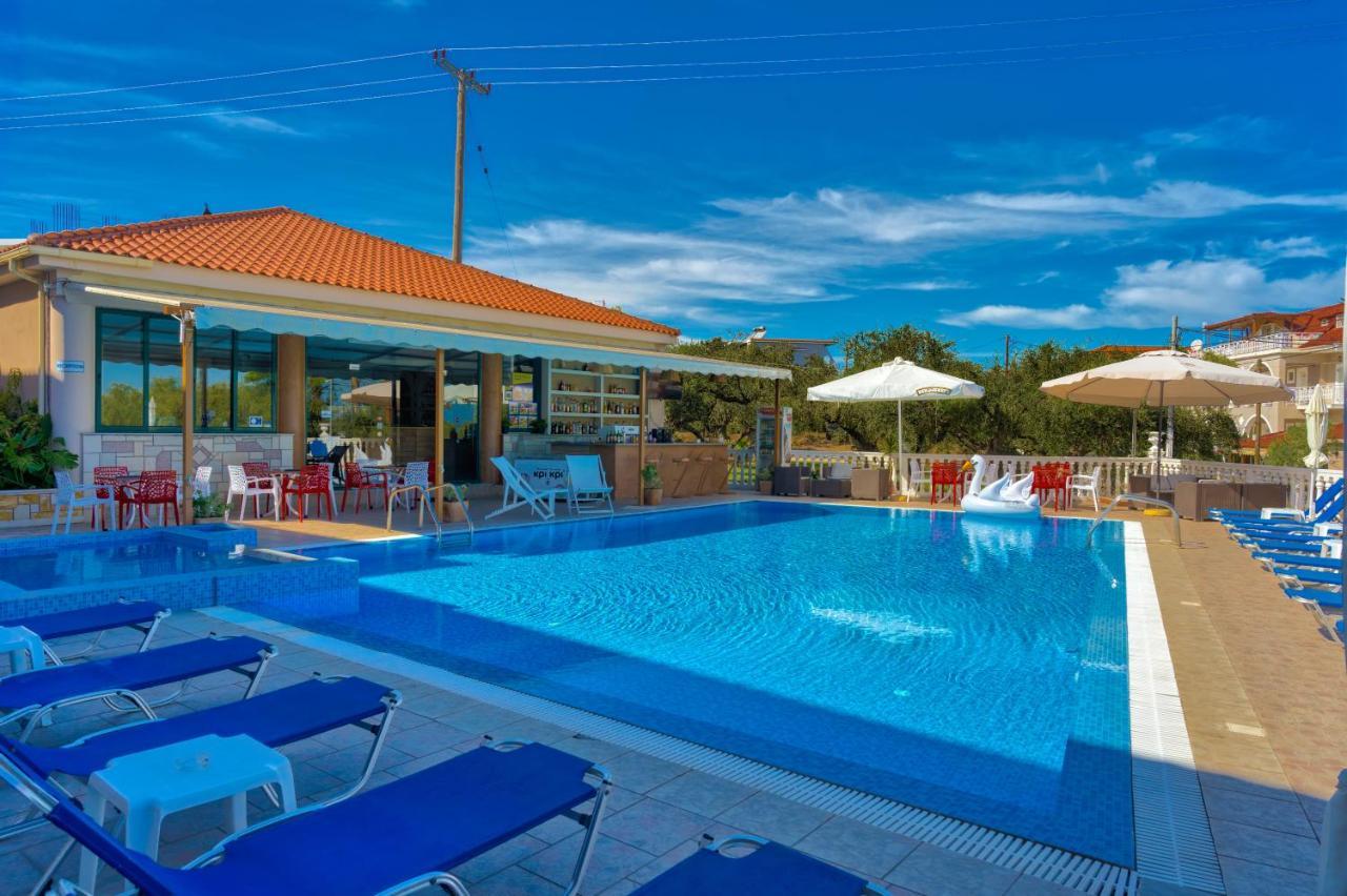 Kozanos Suites With Private Pool Amoudi Buitenkant foto